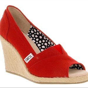 TOMS jute peep toe wedges in red